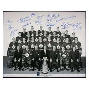  67 Leafs Team Signed Lithograph