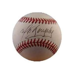  Wiki Gonzalez autographed Baseball