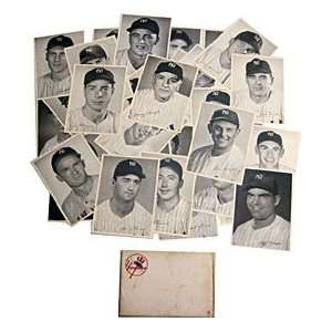 Late 1940s New York Yankees Complete Player Pack w/ Original Envelope