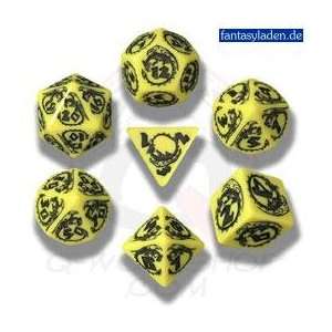  Carved Dragon Dice Set (Yellow and Black) Toys & Games