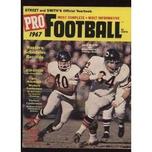   Smith Football Yearbook Gale Sayers VGEX   NFL Programs and Yearbooks