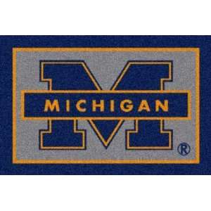    NCAA Team Spirit Rug   Michigan Wolverines