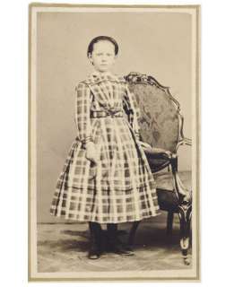 CUTE LITTLE GIRL plaid dress fashion CDV PHOTO 1860s  