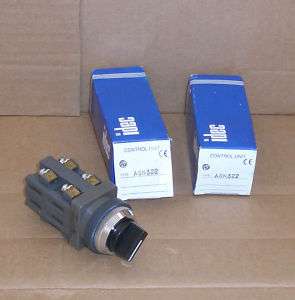 ASN322 IDEC New In Box Selector Switch  