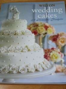 Wilton BOOK WEDDING CAKES   A ROMANTIC PORTFOLIO NEW  