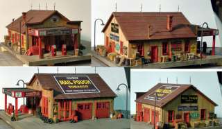 RED CROWN SERVICE STATION FOREGROUND DIORAMA *LIGHTS* Micro Scale 