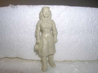 MARX 1950S 60mm DALE EVANS (ROY ROGERS WIFE) TOY SOLDIER FIGURE 