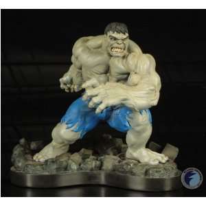  Incredible Hulk (Gray Variant) Statue by Bowen Designs 