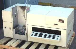 Perkin Elmer 5000 Atomic Absorption Spectrophotometer  
