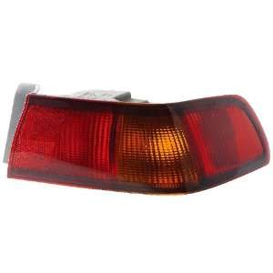  TOYOTA CAMRY RIGHT TAIL LIGHT 97 99 NEW Automotive