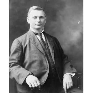  1908 photo Thomas Gore, three quarter length portrait 