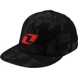  One Industries Youth Dryer Hat   X Large/Black Automotive