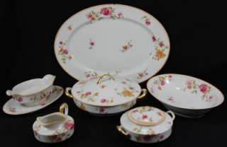   pattern name is Alsace. The entire set is in near mint+ condition