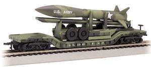 SCALE 52 US ARMY TYPE CENTER DEPRESSED FLAT CAR W/ MISSILE 