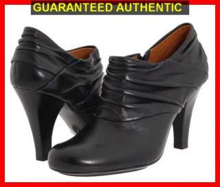 SOFFT FLORINA BLACK BOOTIE WOMENS 8 NEW RETAIL $130 LEATHER UPPER 