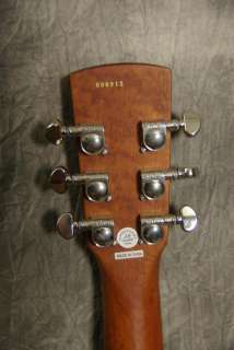 MINT Gibson Original Dobro Hound Dog Deluxe Roundneck  
