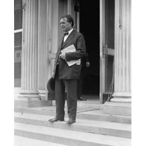  1923 September 27. Photograph of Senator Borah at White 