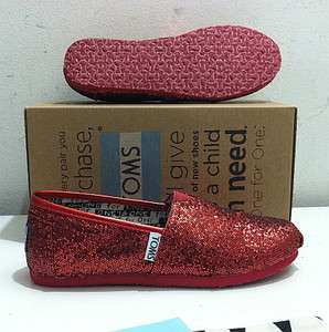 Toms Classics Red Glitter YOUTH Multiple Sizes Girls Shoes NIB 