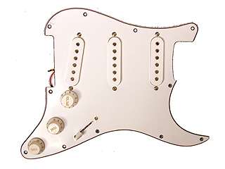 GOLDEN GATE ELECTRIC GUITAR PARTS  S STYLE PICKGUARD ASSEMBLY  