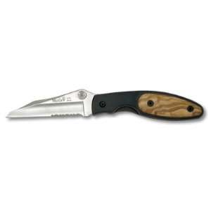  4 1/8 Folding Knife Muela of Spain   Black Handle and 