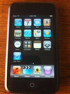 Apple iPod touch 1st Generation (8 GB) with case bundle 0885909221097 
