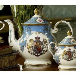  England Coat Of Arms Teapot Royal Collection Kitchen 