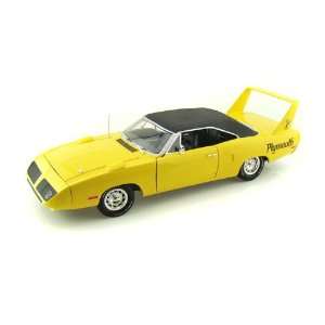  1970 Plymouth Superbird 426 Hemi 1/18 L/E Yellow Toys 
