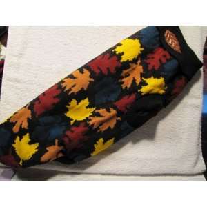  Black Classic Dog Sweater with colorful leaf pattern XL 24 