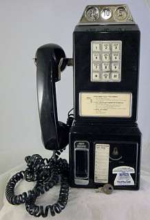 working TELECONCEPTS vintage Style pay wall phone black pushbutton 