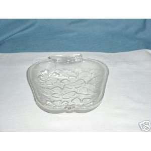  Set of 2 Glass Berry Shape Trays with Embossed Flowers 