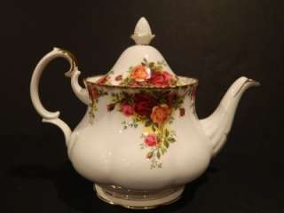 Royal Albert Old Country Roses Large Teapot Vintage  
