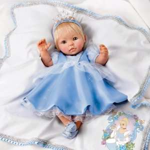  Cinderella Disney Princess Ashton Drake Musical Baby Doll 