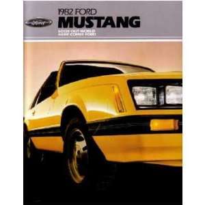  1982 FORD MUSTANG Sales Brochure Literature Book Piece 