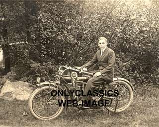 1914 INDIAN MOTORCYCLE V TWIN MAN SUIT & PENNANT PHOTO  
