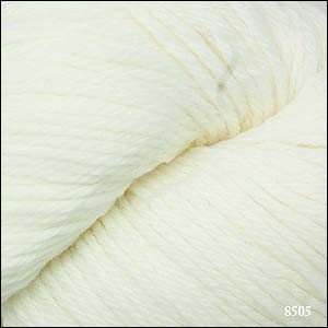  Cascade 220 Wool Yarn   White