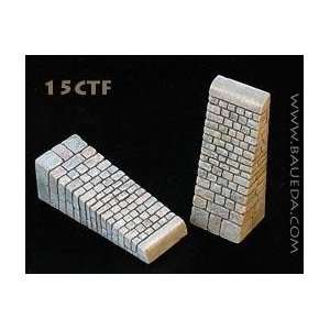  Hoppidus (15mm Ancient) Angled Counterfort (2) Toys 