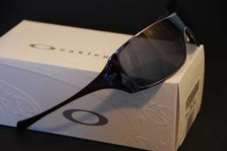 NEW OAKLEY Dart Sunglasses Slate w/Grey Lens, Carrying Case 
