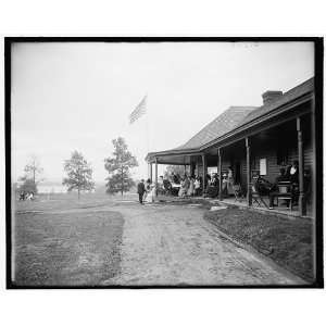   Hotel Champlain,five oclock tea at the golf club