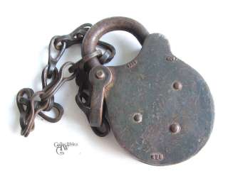  Cast Iron PADLOCK with Chain, Gothic / Themed Decorations  