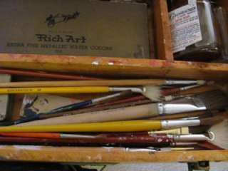   ARTISTS DOVETAILED CASE LOADED PAINTS BRUSHES. PALLET & MORE  