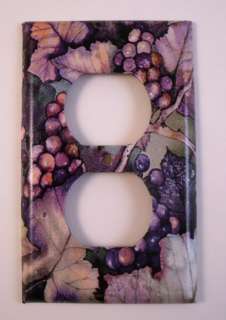Wine Wino Tuscany Grapes Leaves Vine Outlet Cover  