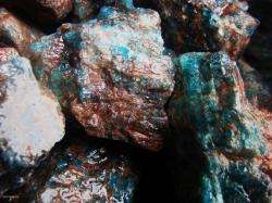 This auction is your opportunity to receive natural Apatite in their 