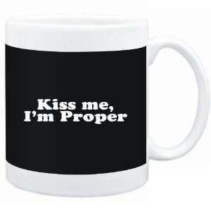  Mug Black  Kiss me, Im proper  Adjetives Sports 