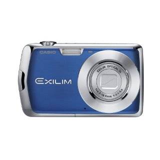   Camera with 3x Optical Zoom and 2.7 inch LCD (Silver)