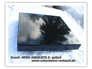 Beisspielabbildung zeigt die Platte in Granit NERO ASSOLUTO, welche 