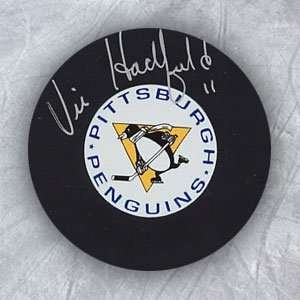  Vic Hadfield Pittsburgh Penguins Autographed/Hand Signed Hockey 