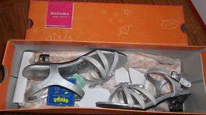 NEW GIRLS SHOES SONOMA SANDALS SNARITA SILVER OPEN TOE  
