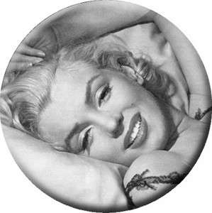 Button Pin Badge Marilyn Monroe Bed  