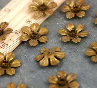 Oxidized Vintaged Brass Filigree Flower Charms Pendant 16mm bf15a PICK 