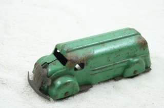 WYANDOTTE PRESSED STEEL GAS OIL DELIVERY TOY TRUCK  
